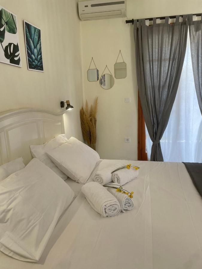 Lemon Tree Apartments B C Argostoli  Eksteriør billede